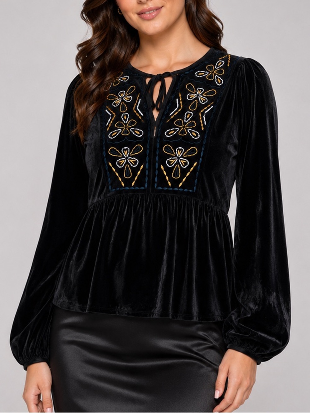 🆕🌼 Bobeau Black Velvet Embroidered Peasant Blouse Boho Tie Neck Top Size M